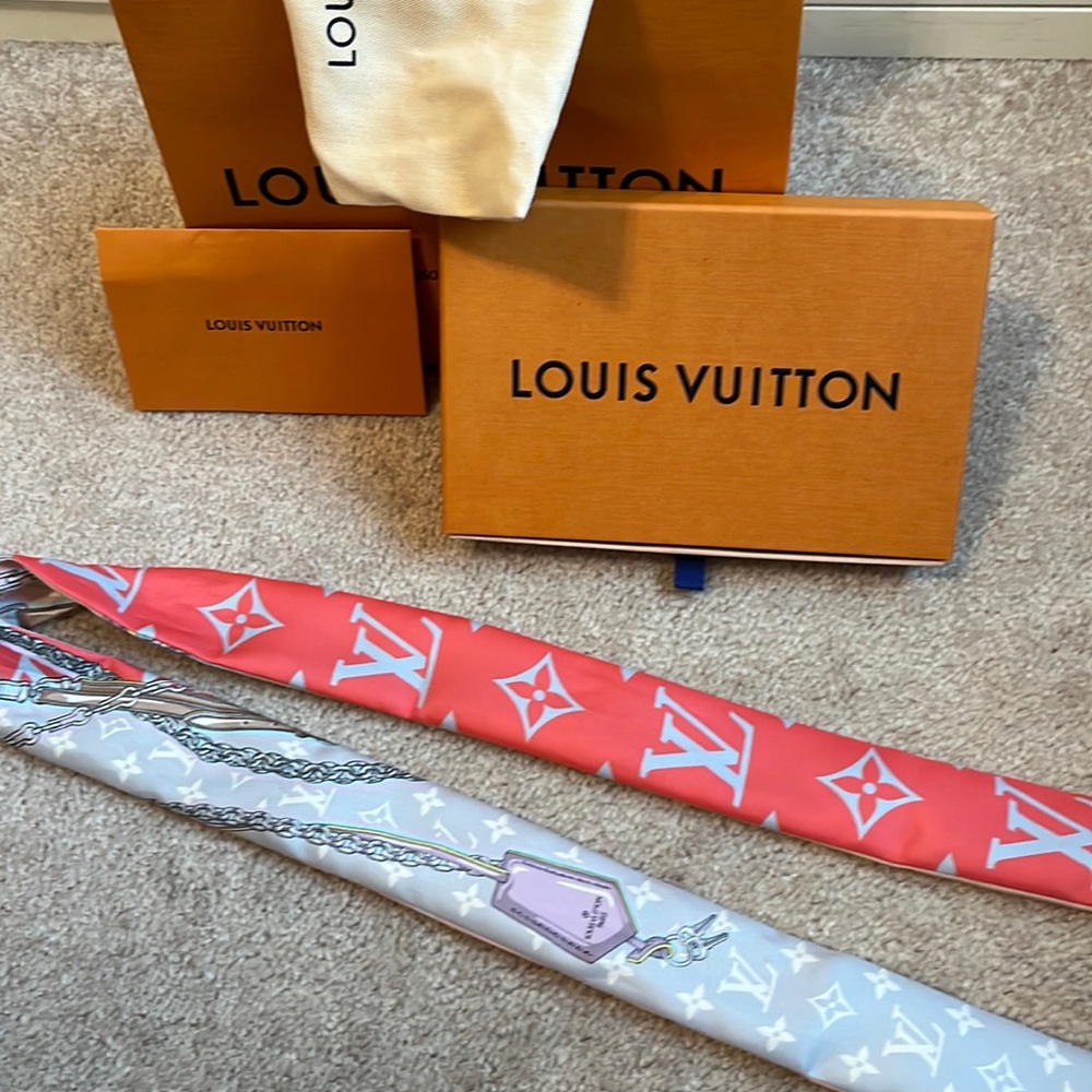 Louis Vuitton Retired Bandeau
